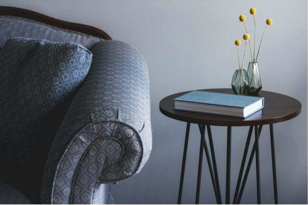 Bed frame detail